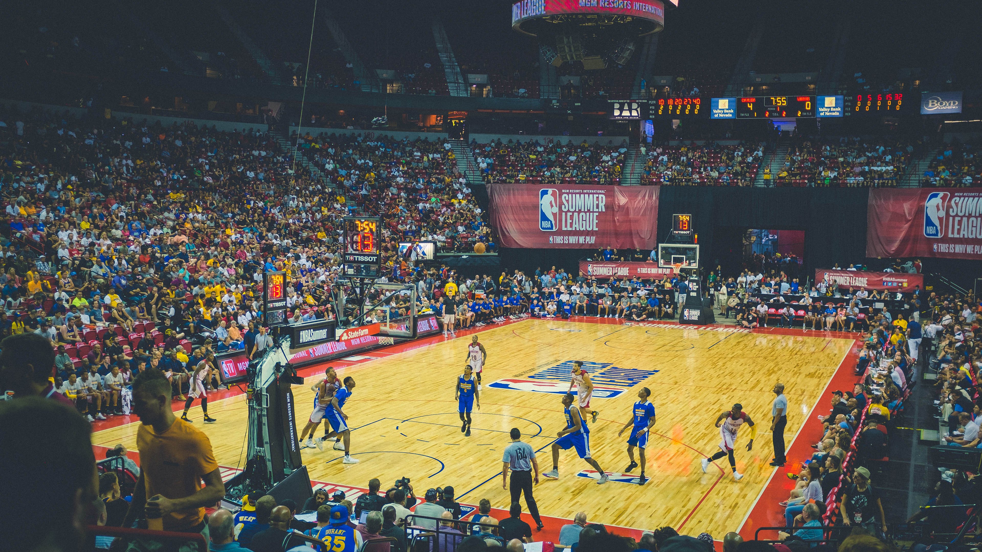 开云真人娱乐官网-城市多措并举推动运动场馆免费开放日活动,开运动场馆有政府补贴吗